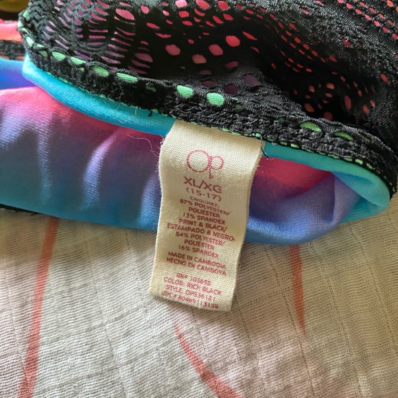 One Piece Bathing Suit - Picture 6 of 8